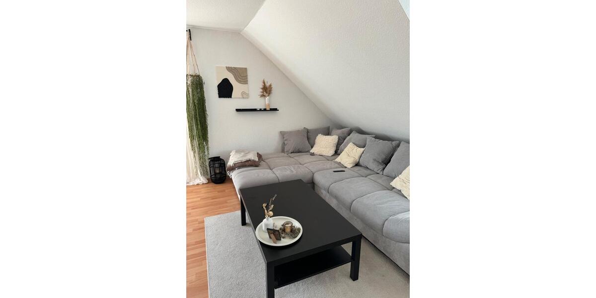 Dachgeschoßwohnung Hofheim in Unterfranken - 3.5 Zimmer, 74 m&sup2;, 625&euro; | Angebot:26263169