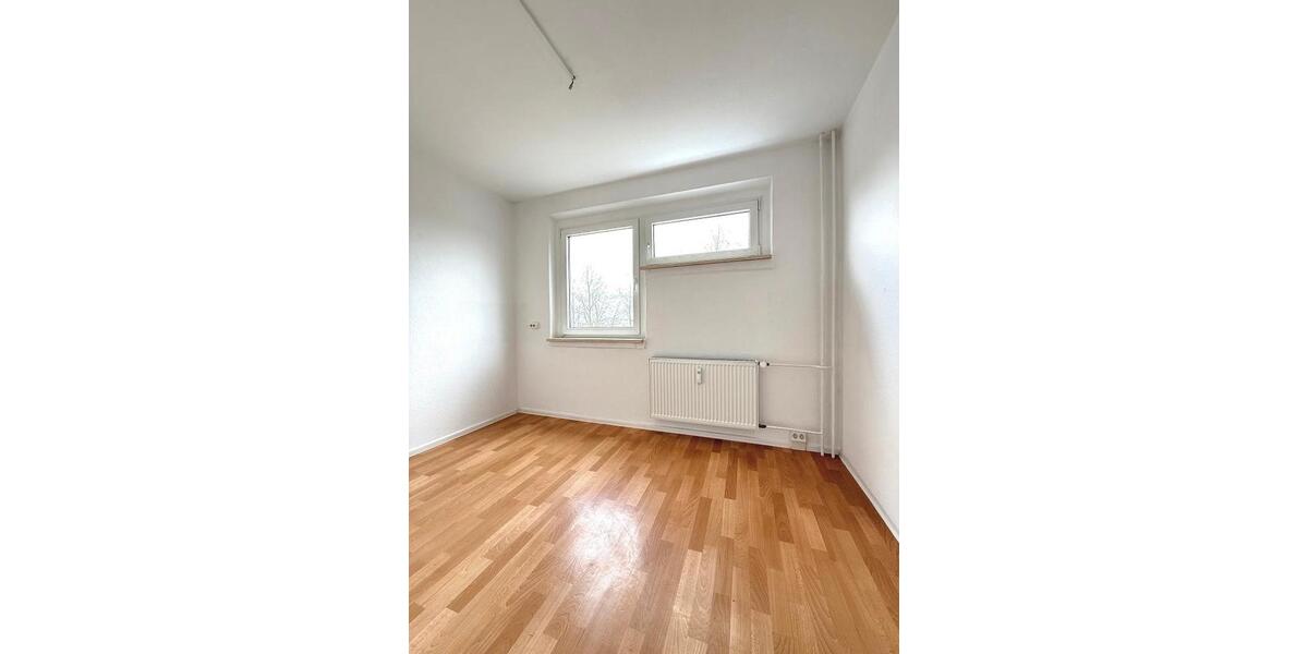 Etagenwohnung Wilkau-Haßlau Haßlau - 3 Zimmer, 76 m&sup2;, 433&euro; | Angebot:26461412