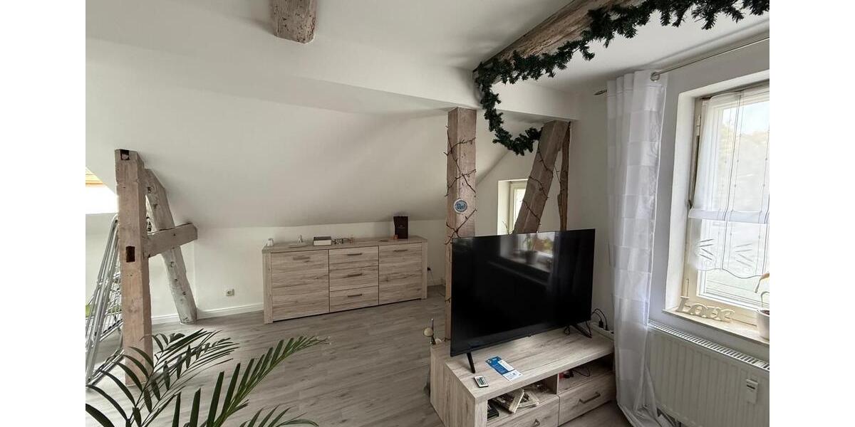 Dachgeschoßwohnung Stendal - 3 Zimmer, 88 m&sup2;, 700&euro; | Angebot:25712327