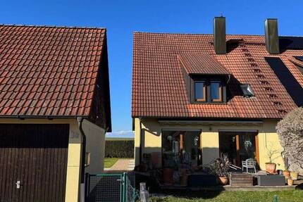 Haus Eckersdorf Donndorf - 5 Zimmer, 170 m&sup2;, 1.500&euro; | Angebot:26766675
