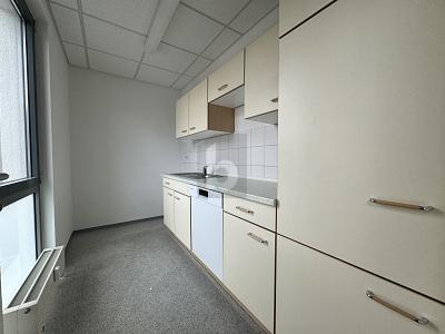 TOPLAGE IM ZENTRUM - Gewerbeobjekt Kirchzarten | Angebot:26176235