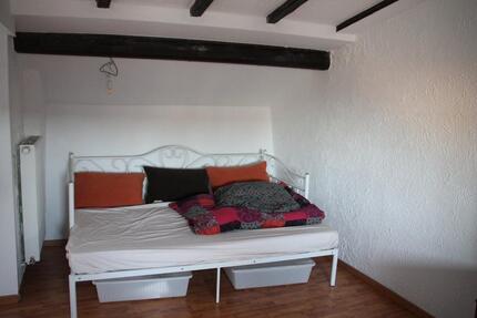 Schöne 1,5 Zimmer mit Bad in Kerpen