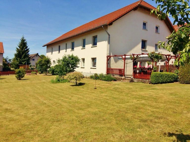 Lügde-Niese, gepflegte Wohnung in 5-Familienhaus 4 zimmer