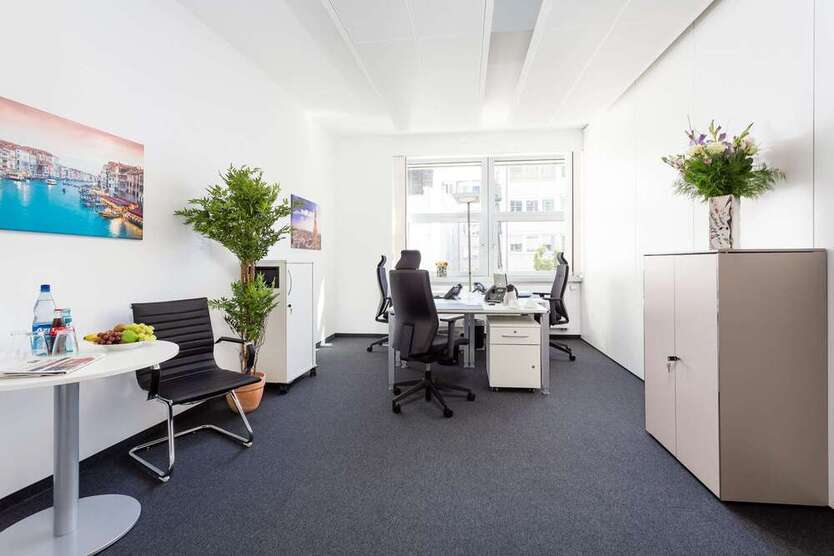 Büro in Frankfurt am Main 1.099 € 23 m²