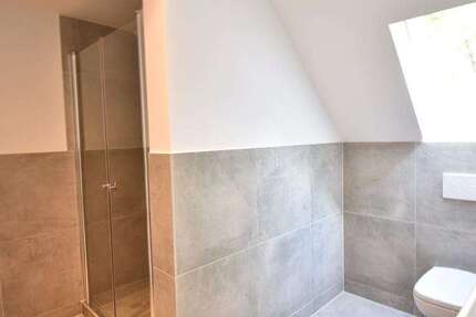 Wohnung zum Mieten in Krefeld 755 € 66.3 m² 3 zimmer