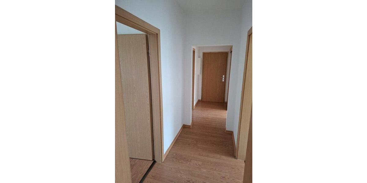 Etagenwohnung Ebeleben - 3 Zimmer, 66 m&sup2;, 394&euro; | Angebot:26337145