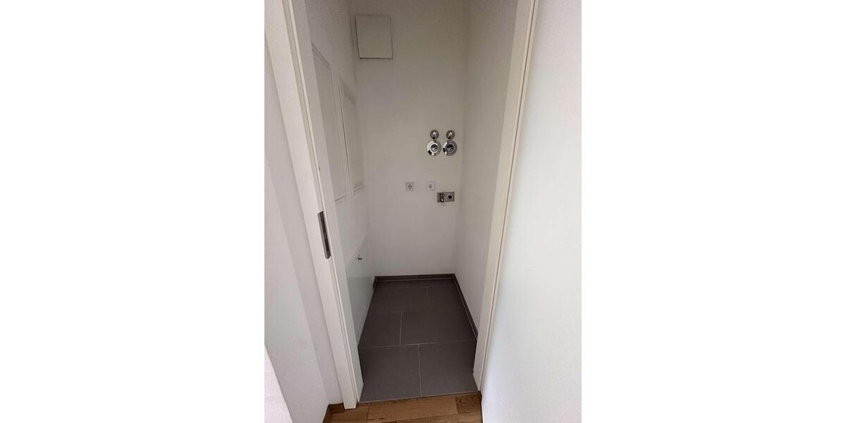 Etagenwohnung Berlin Spandau - 1 Zimmer, 28 m&sup2;, 500&euro; | Angebot:26645020