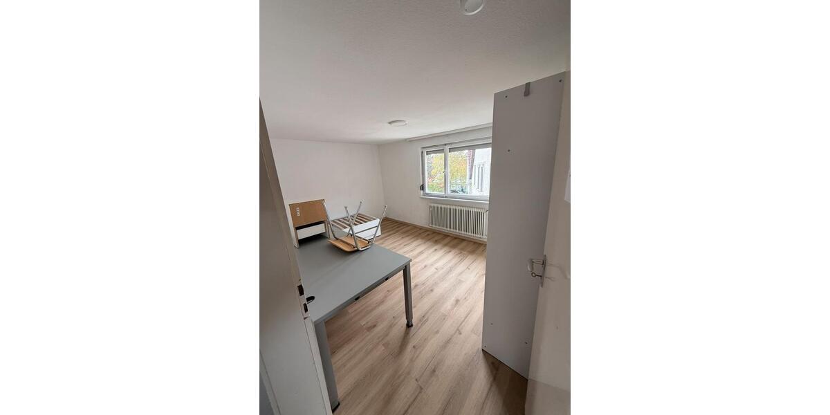 Wohnen auf Zeit Tübingen Derendingen - 1 Zimmer, 12 m&sup2;, 550&euro; | Angebot:26553446