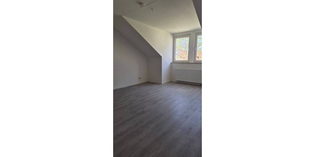 Etagenwohnung Apolda - 3 Zimmer, 92 m&sup2;, 795&euro; | Angebot:26594984