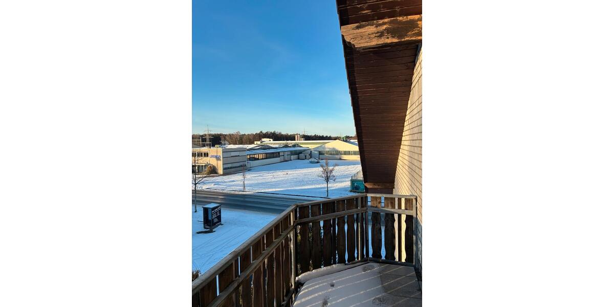 2ZKB 79qm helle Dachgeschosswohnung mit Westbalkon 2 zimmer