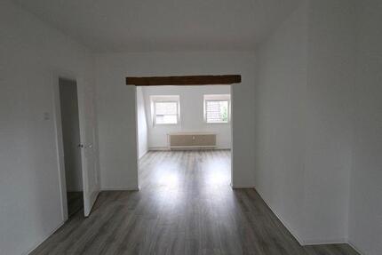 Wohnung Wuppertal Cronenberg - 3 Zimmer, 96 m&sup2;, 590&euro; | Angebot:26528625