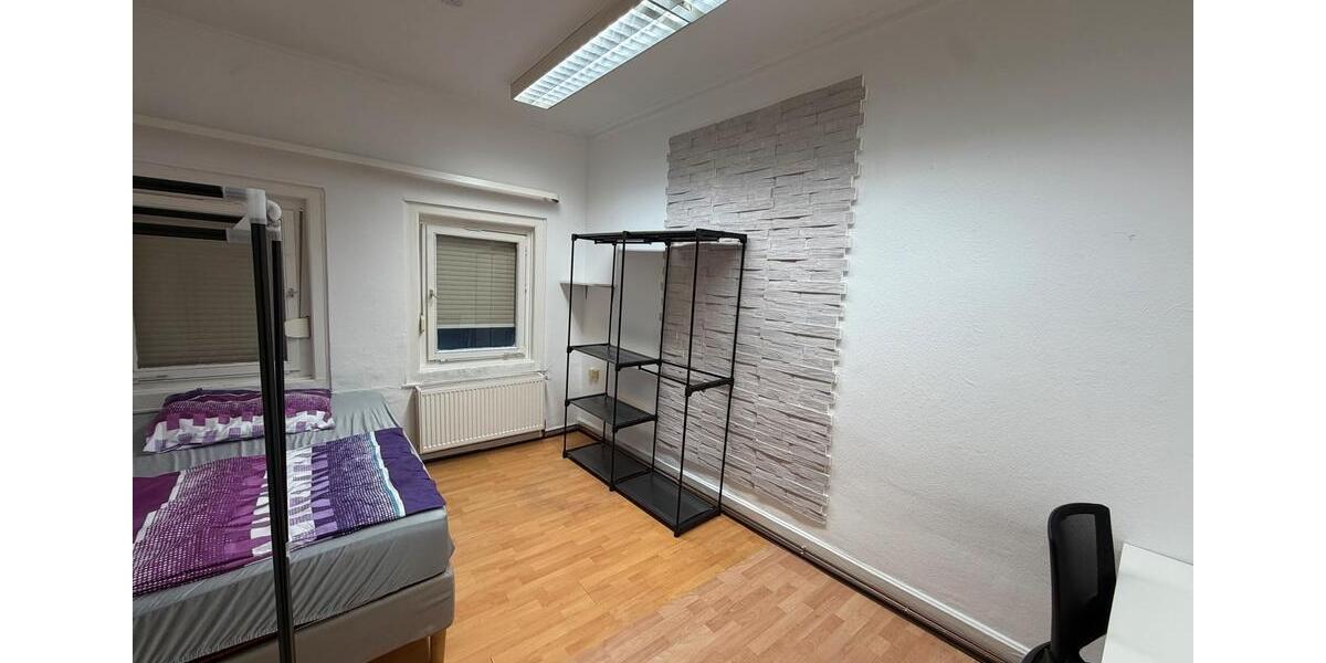 Wohnen auf Zeit Velbert Langenberg - 8 Zimmer, 150 m&sup2;, 500&euro; | Angebot:25550413