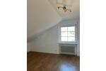 Dachgeschoßwohnung Lahr (Schwarzwald) - 3 Zimmer, 95 m&sup2;, 870&euro; | Angebot:26458269