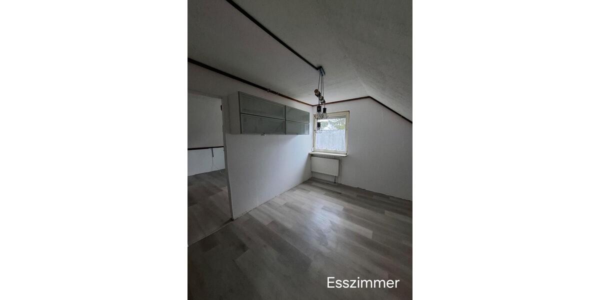 Dachgeschoßwohnung Langfurth - 3.5 Zimmer, 75 m&sup2;, 750&euro; | Angebot:26482746