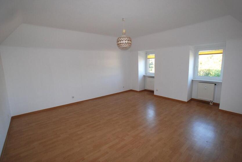 2 12 Zimmerwohnung IN RUHIGER LAGE VON BINGEN UND DOCH ZENTRAL