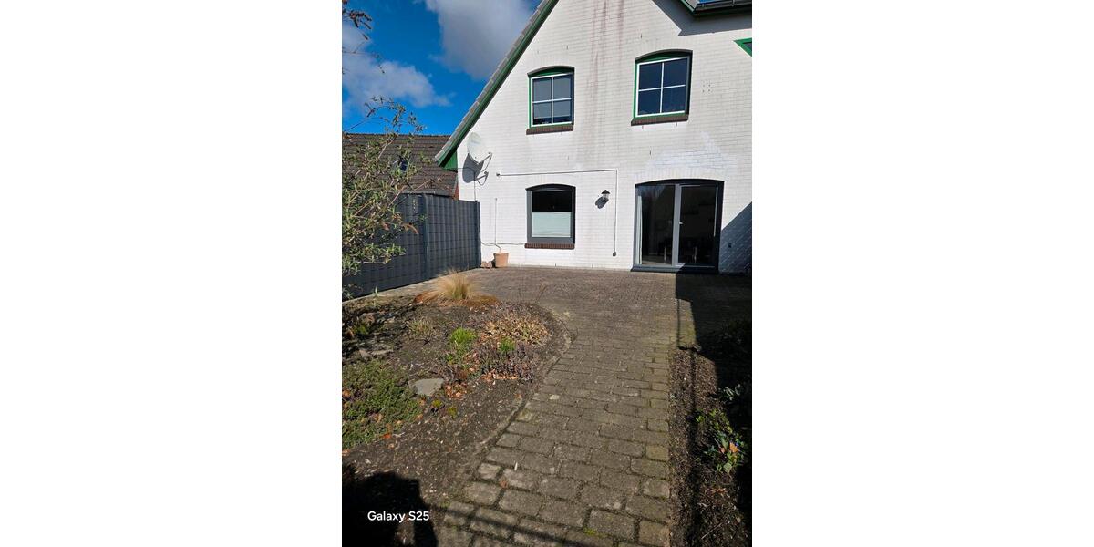 Erdgeschoßwohnung Heide - 2 Zimmer, 87 m&sup2;, 730&euro; | Angebot:25923734