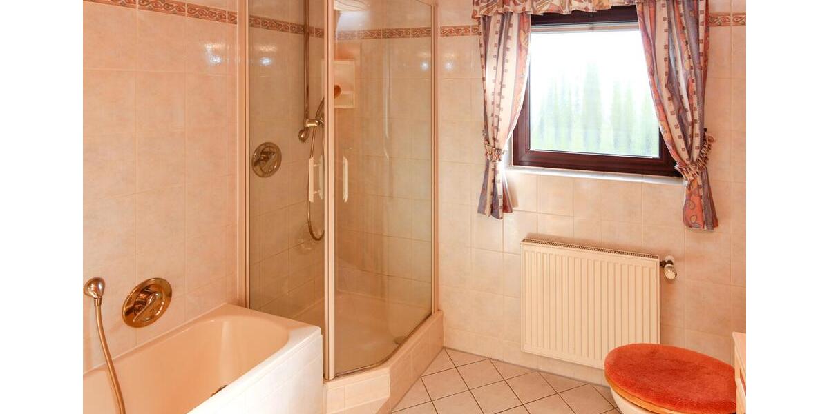 Etagenwohnung Schlüchtern - 4 Zimmer, 100 m&sup2;, 750&euro; | Angebot:26442082