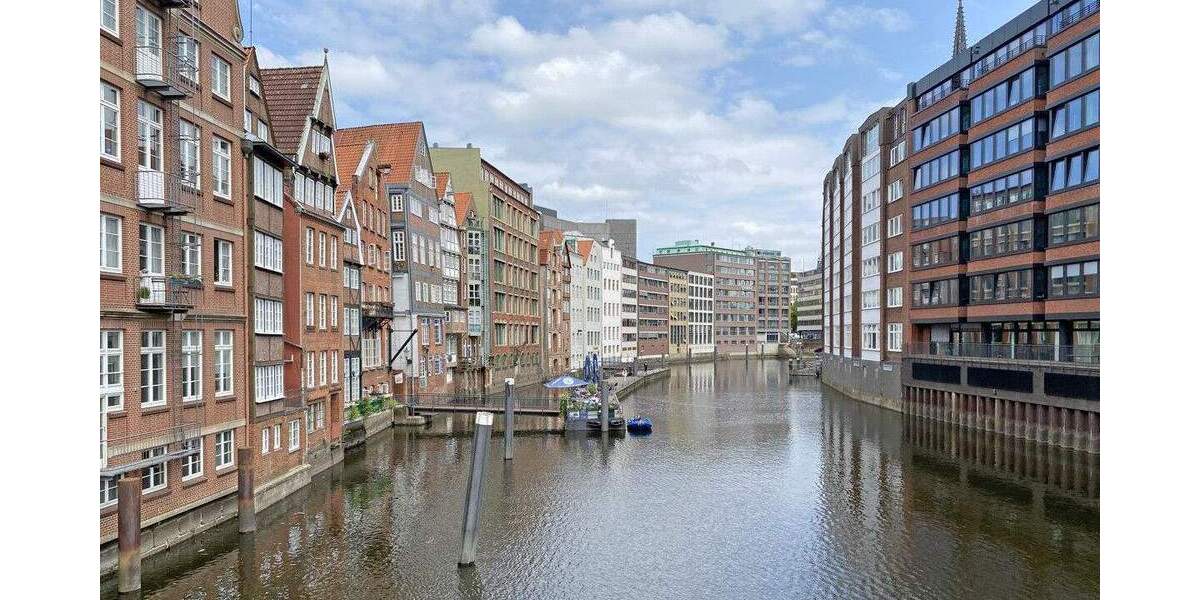 Etagenwohnung Hamburg Neustadt - 3 Zimmer, 90 m&sup2;, 2.571&euro; | Angebot:25139425