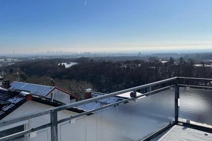 Penthousewohnung mit großem Balkon, Blick Frankfurt Skyline 5 zimmer