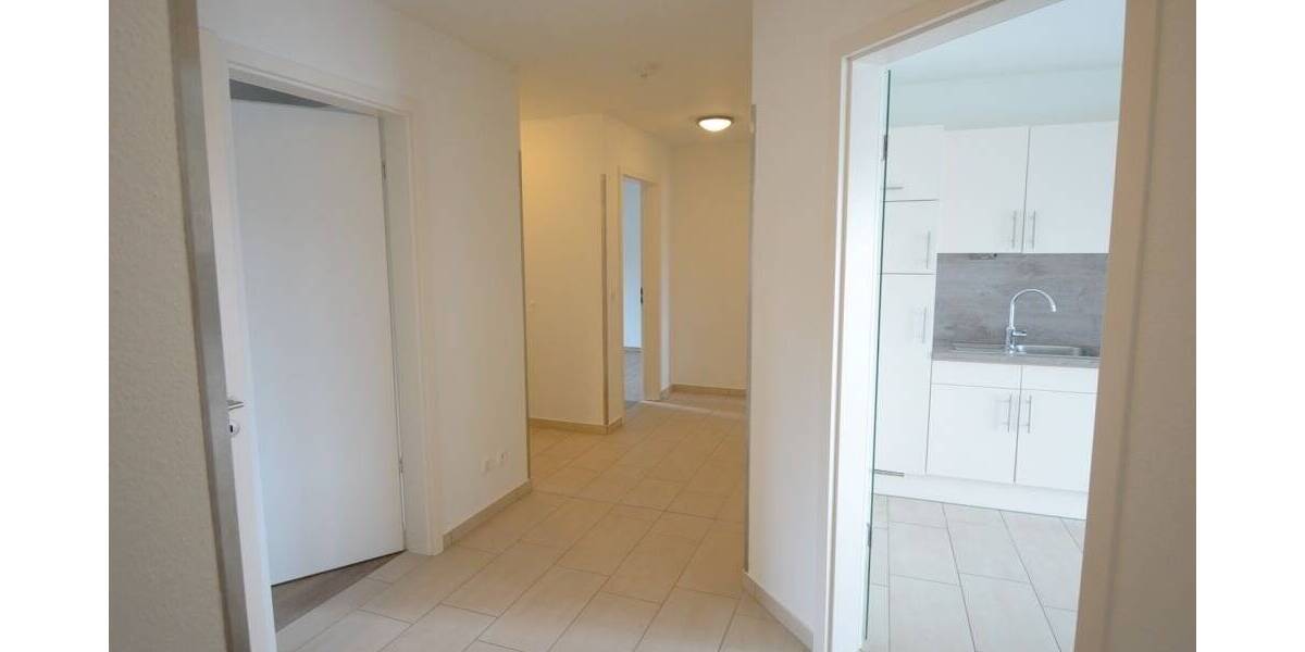 Etagenwohnung Heide - 3 Zimmer, 100 m&sup2;, 980&euro; | Angebot:25819087