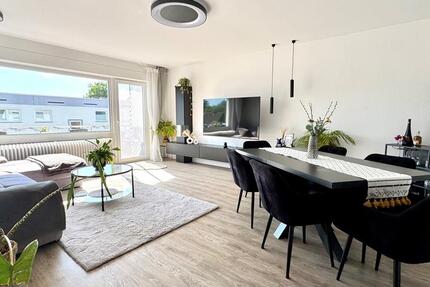 *Blick auf den Michaelsberg* Moderne 3-Zimmer-Wohnung mit Balkon und Garage zimmer