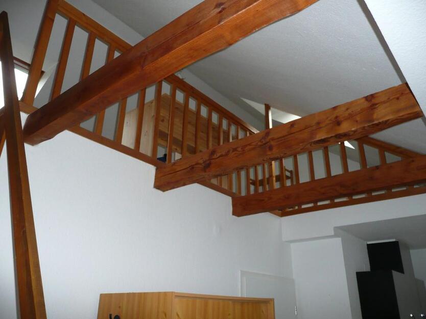 Do-Mitte schönes möbl. StudentenZimmer 35 qm über 2 Etagen