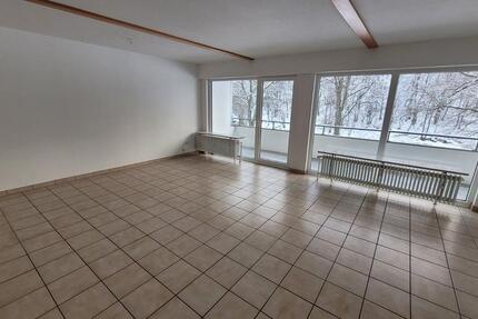 Wohnung Netphen - 3 Zimmer, 94 m&sup2;, 650&euro; | Angebot:25656497