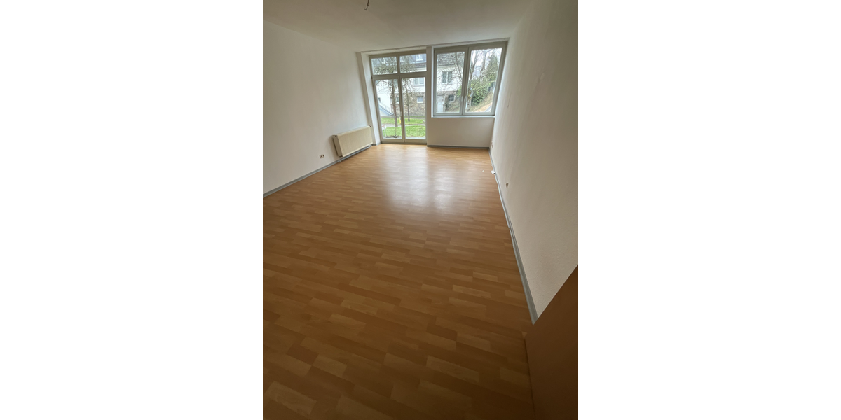 Etagenwohnung Bergneustadt Hackenberg - 3 Zimmer, 84 m&sup2;, 456&euro; | Angebot:24820887