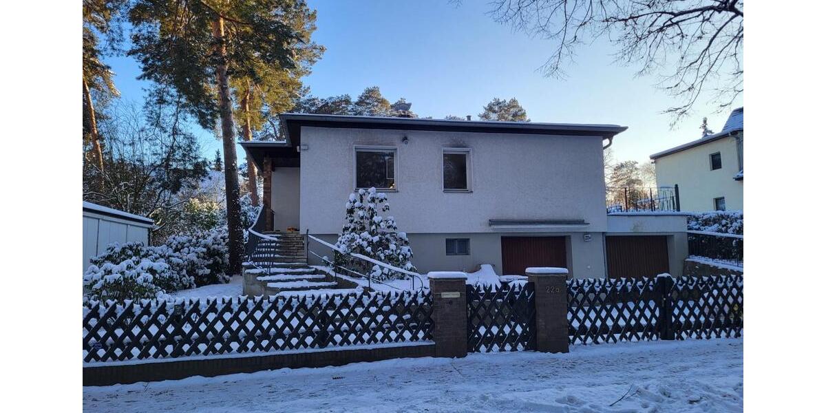 Bungalow Berlin Reinickendorf - 4.5 Zimmer, 124 m&sup2;, 2.150&euro; | Angebot:24667987