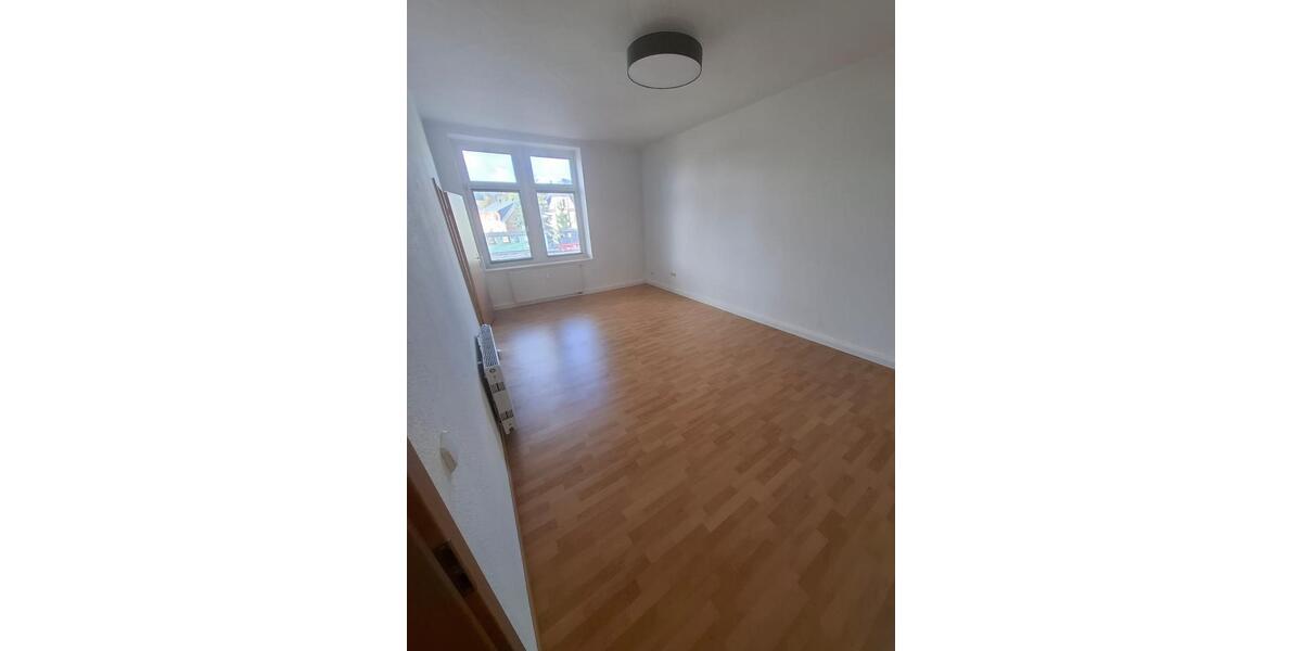 Erdgeschoßwohnung Geyer - 1 Zimmer, 39 m&sup2;, 235&euro; | Angebot:23408939