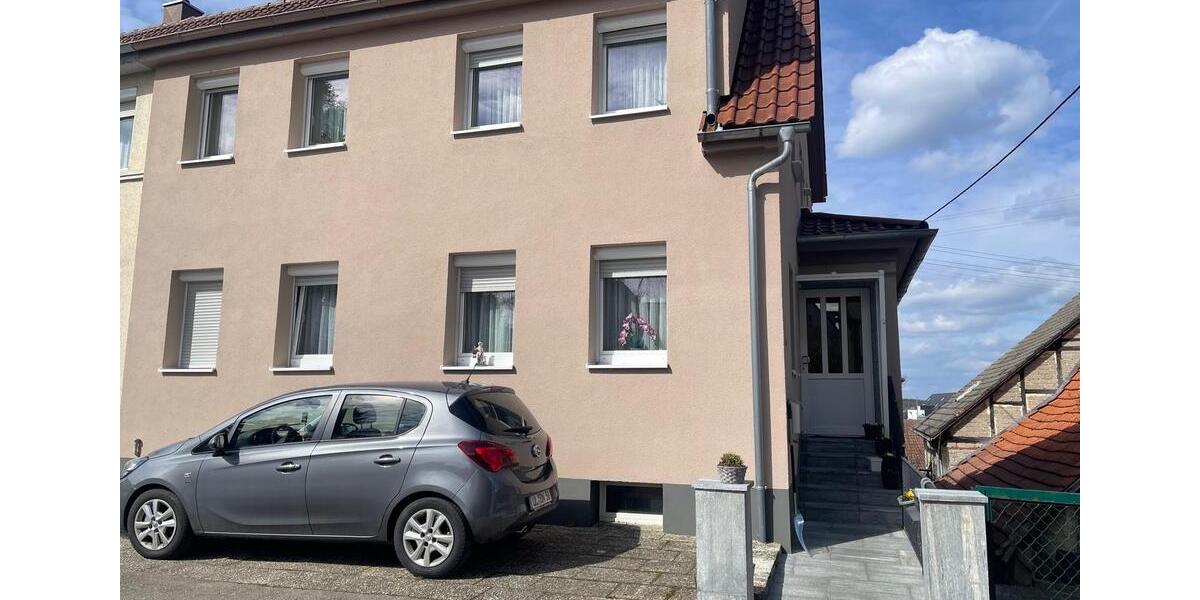 Erdgeschoßwohnung Laichingen - 4 Zimmer, 95 m&sup2;, 1.050&euro; | Angebot:26022413