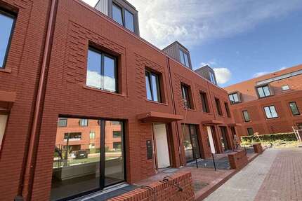 Haus Hannover / Bemerode Bemerode - 4 Zimmer, 170 m&sup2;, 1.950&euro; | Angebot:27525018