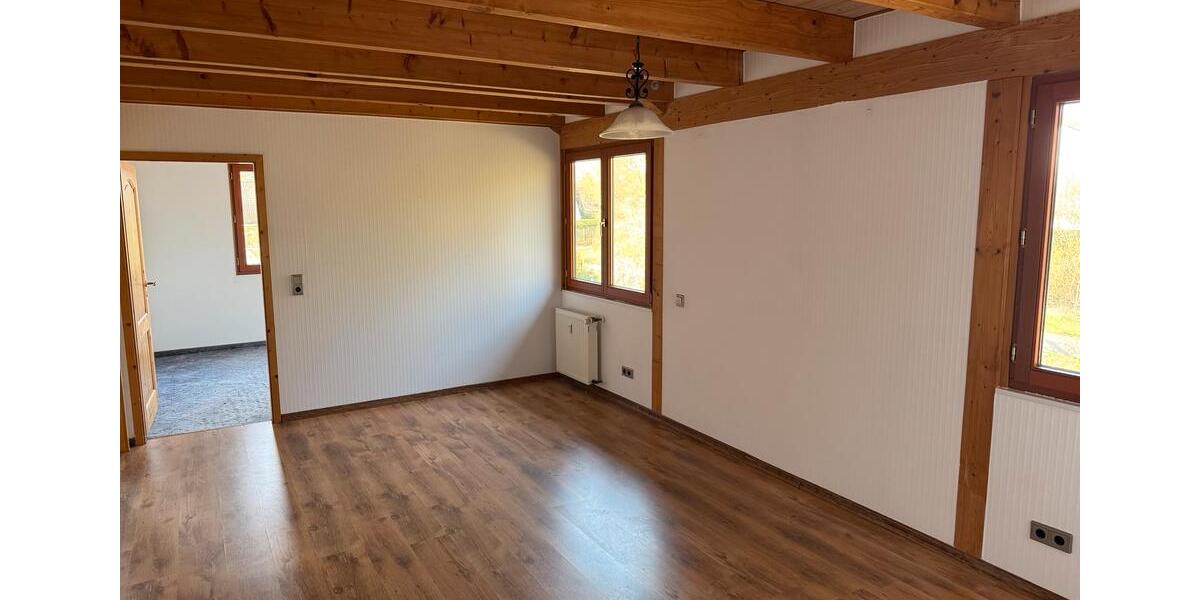 Wohnen auf Zeit Meckenheim - 7 Zimmer, 15 m&sup2;, 600&euro; | Angebot:25864034