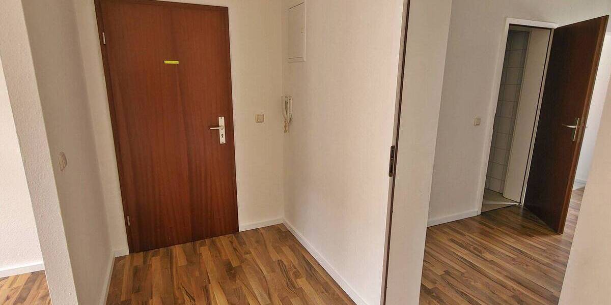 Etagenwohnung Schwerin Schelfstadt - 2 Zimmer, 33 m&sup2;, 345&euro; | Angebot:26851509