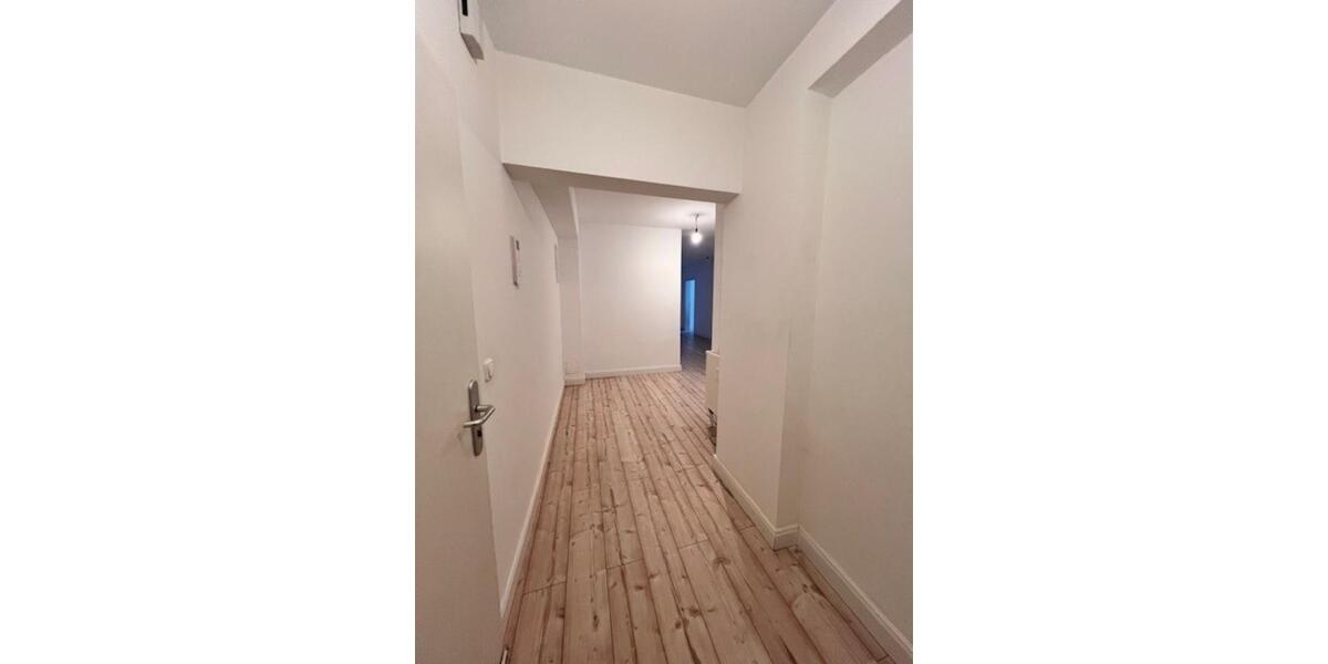 Geräumige 3 Zimmer Wohnung mit großer Terrasse 3 zimmer