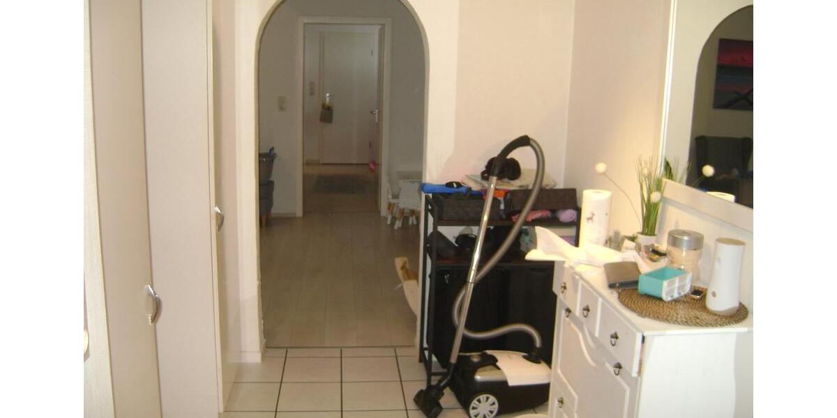 Wohnung 3 ZKB Gast WC+Dusche PKW-Stellplatz 3 zimmer