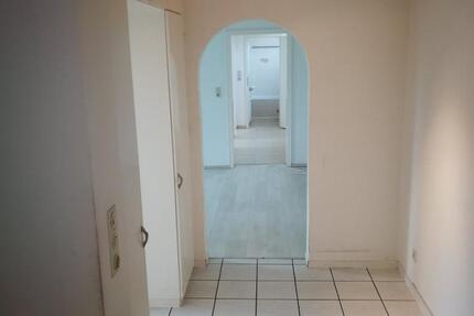 Wohnung Bodenwerder - 3 Zimmer, 70 m&sup2;, 490&euro; | Angebot:24397953