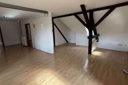 Wohnung Augsburg Pfersee - 4 Zimmer, 108 m&sup2;, 1.200&euro; | Angebot:26833400