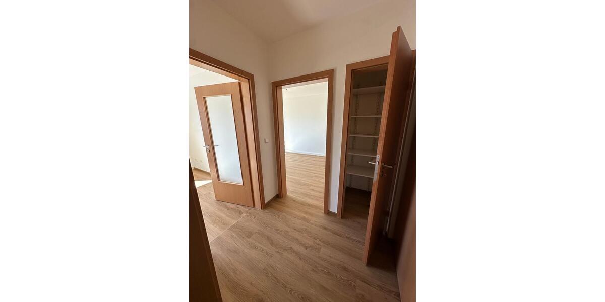 Etagenwohnung Weiden in der Oberpfalz - 1 Zimmer, 36 m&sup2;, 360&euro; | Angebot:26364480
