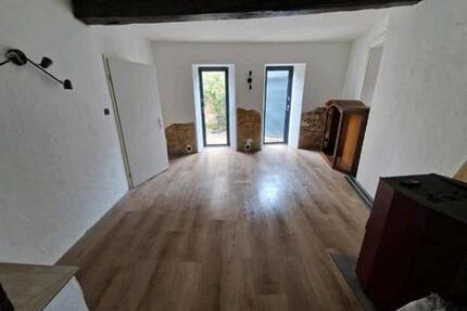 Wohnung Staudernheim - 1 Zimmer, 20 m&sup2;, 450&euro; | Angebot:26305446