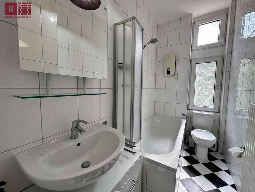 ?? Charmanter Altbau in Frankfurt-Bornheim - jetzt einziehen! ??