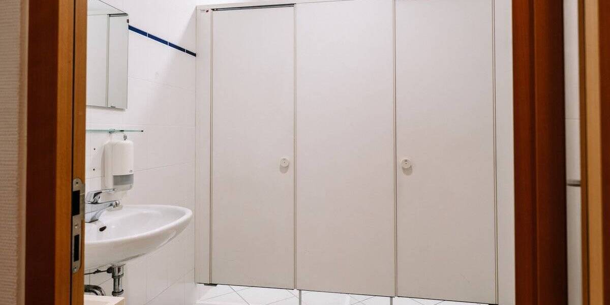 Gewerbeobjekt Lippstadt Kernstadt - 1 Zimmer, 232 m&sup2;, 1.790&euro; | Angebot:25771815