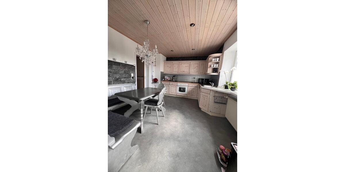 Etagenwohnung Feuchtwangen - 2 Zimmer, 81 m&sup2;, 730&euro; | Angebot:25540037