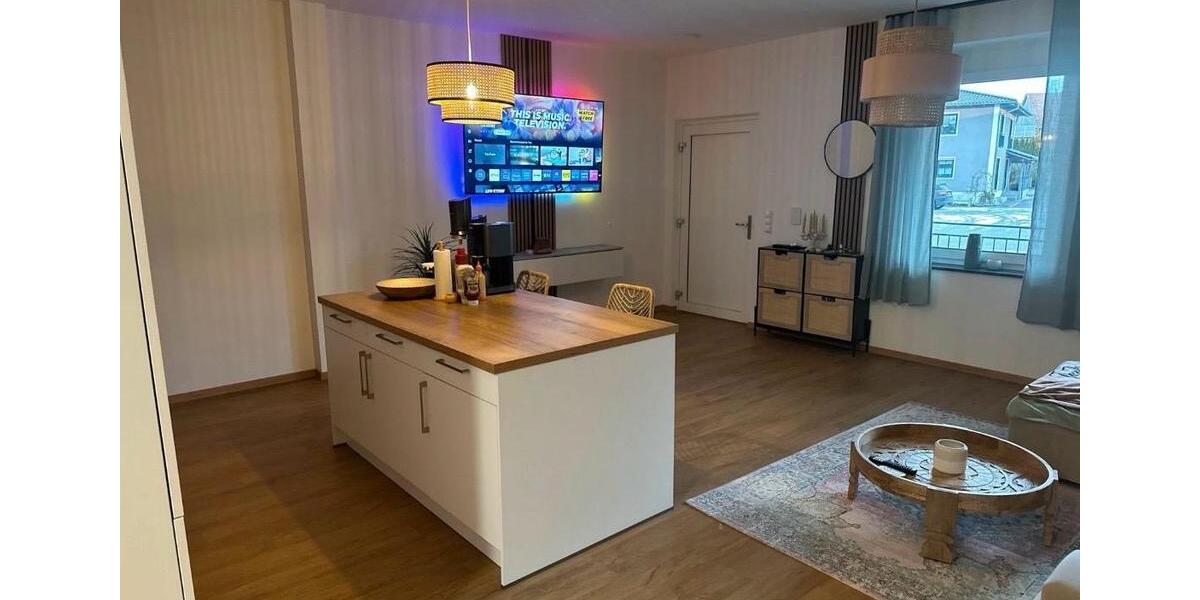 Erdgeschoßwohnung Wallerfing - 3 Zimmer, 79 m&sup2;, 925&euro; | Angebot:25859940