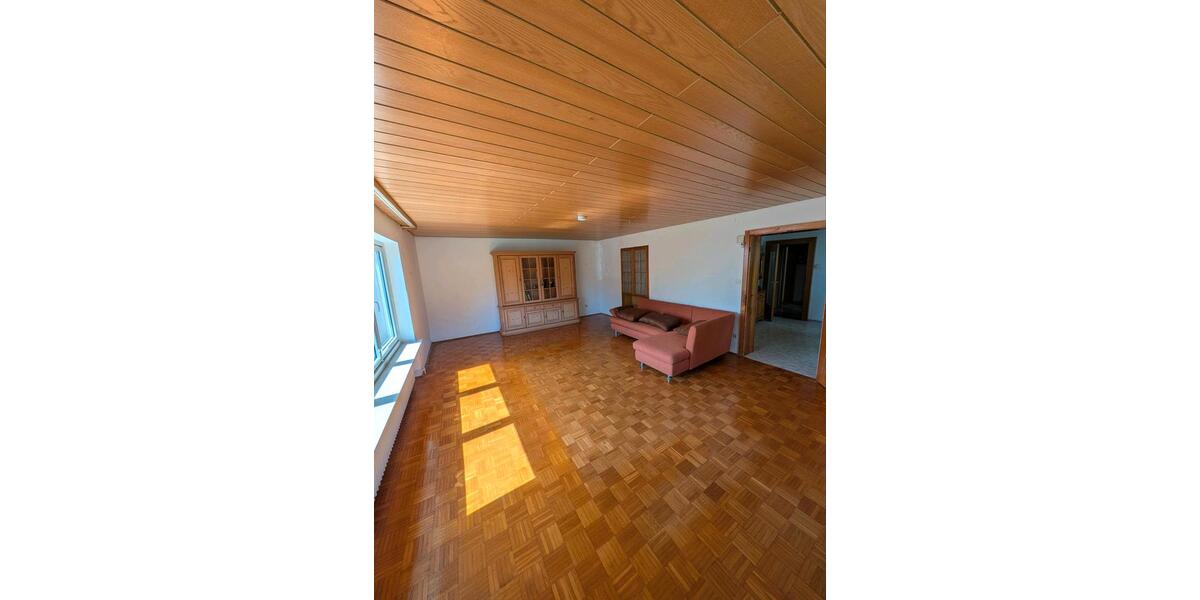 Einfamilienhaus Fürstenfeldbruck - 5 Zimmer, 135 m&sup2;, 2.000&euro; | Angebot:26326539