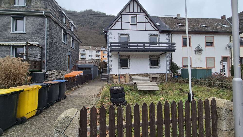 Einfamilienhaus Kaub - 9 Zimmer, 150 m&sup2;, 1.000&euro; | Angebot:26252724