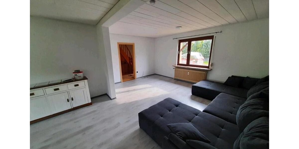 Einfamilienhaus Südheide - 7 Zimmer, 144 m&sup2;, 1.290&euro; | Angebot:25803232