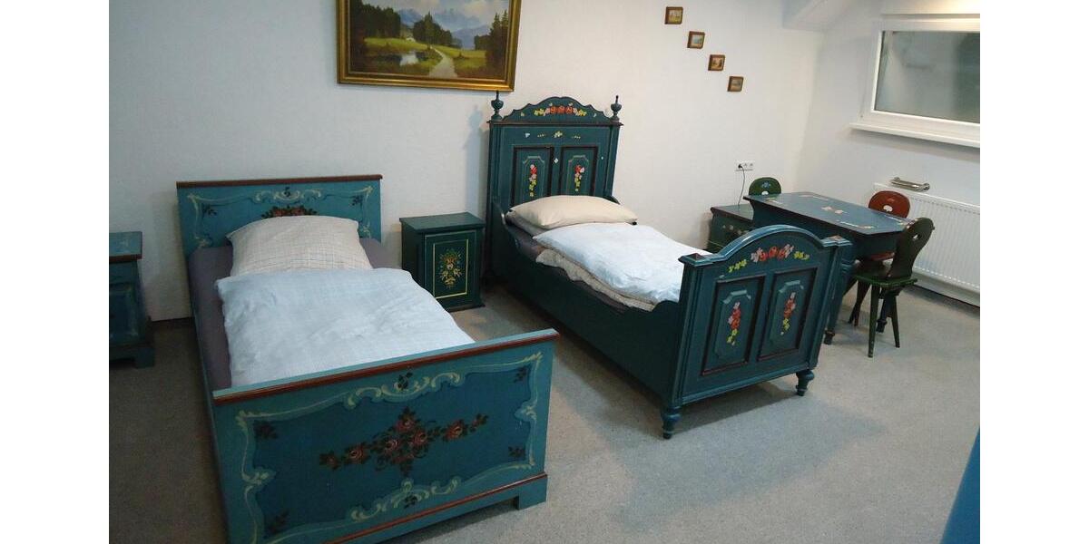 Wohnen auf Zeit Kirchheim unter Teck - 1 Zimmer, 33 m&sup2;, 900&euro; | Angebot:9537347