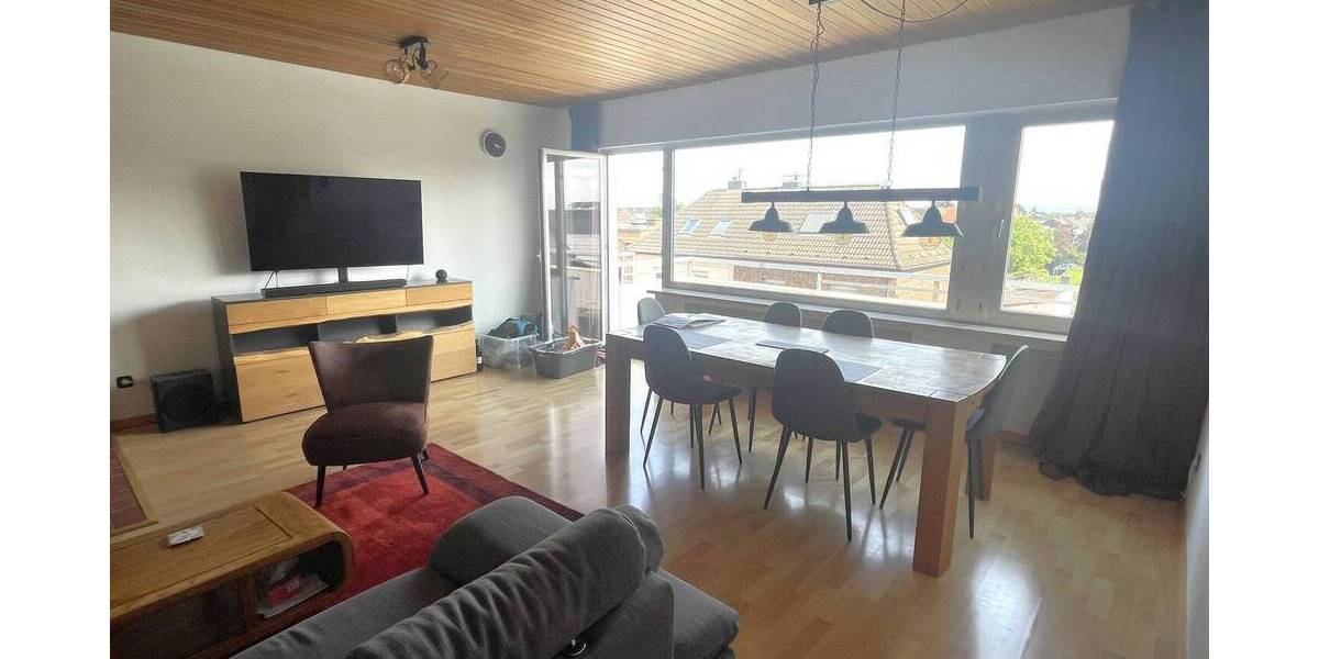 Im Herzen von Bornheim-Hersel: Schöne 4-Zimmer-Wohnung mit 2 großen Balkonen zimmer