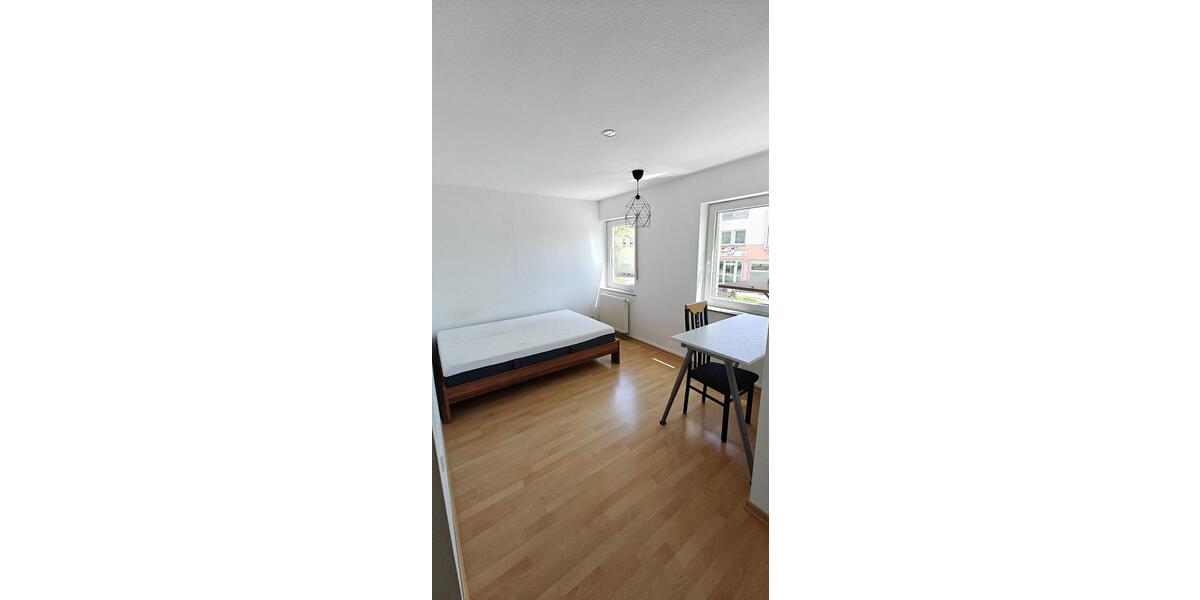 Wohnen auf Zeit Friedrichshafen Allmannsweiler - 1 Zimmer, 16 m&sup2;, 460&euro; | Angebot:24706359